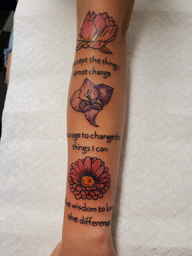 X Treme Tattoo & Piercing, 4026 Colorado Ave, Village of Sheffield, OH 44054, USA, 