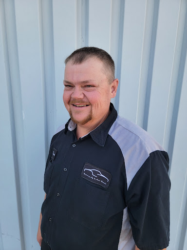 Auto Repair Shop «Kearney Ag & Auto Repair», reviews and photos, 2305 K Ave, Kearney, NE 68847, USA