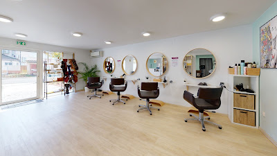 Monika Coiffure, salon de coiffure mixte à Muret à Muret