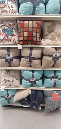 Discount Store «Big Lots», reviews and photos, 600 E Valley Blvd, Alhambra, CA 91801, USA