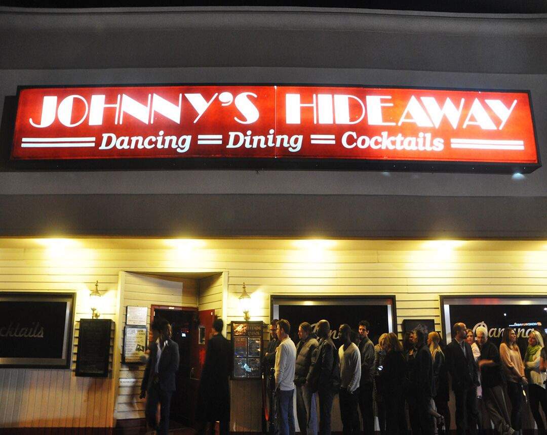 Johnnys Hideaway