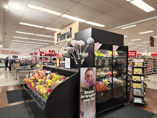 Supermarket «Winn-Dixie», reviews and photos, 2950 9th St SW #100, Vero Beach, FL 32968, USA