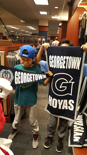 Book Store «Georgetown University Bookstore», reviews and photos, 3800 Reservoir Rd NW, Washington, DC 20057, USA