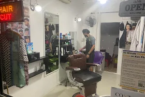 Oh's Barber Shop & Hairdresser image