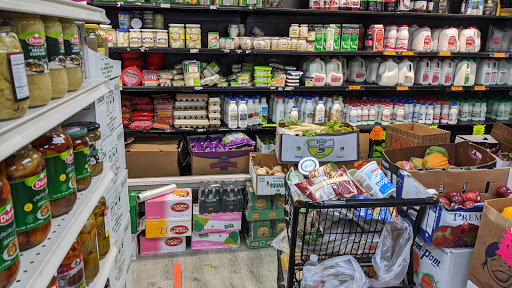 Asian Grocery Store «Sayar Food Market», reviews and photos, 3 Everett St #3e, Revere, MA 02151, USA