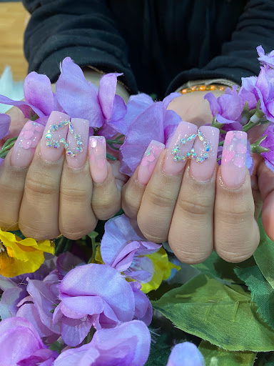 Nail Salon «Hair and Nail Designers», reviews and photos, 17995 Dumfries Shopping Plaza, Dumfries, VA 22026, USA