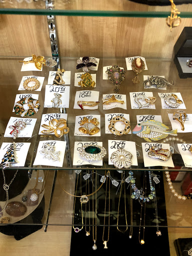 Thrift Store «Island Thrift», reviews and photos, 1800 NY-112, Medford, NY 11763, USA