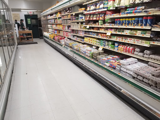 Grocery Store «East Center Market», reviews and photos, 816 E Center St, Wallingford, CT 06492, USA