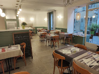 Atmosphère du Restaurant méditerranéen Sous l'Olivier à Marly-le-Roi - n°4
