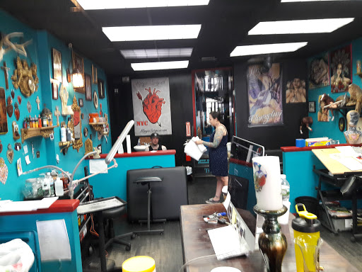 Tattoo Shop «milk and honey tattoo parlour», reviews and photos, 819 Castleton Ave, Staten Island, NY 10310, USA