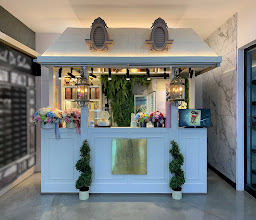 Silver Florist at Siamsquare photo