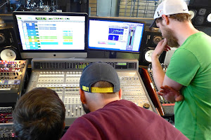 SONIC-AudioSchool - Tontechniker Ausbildung