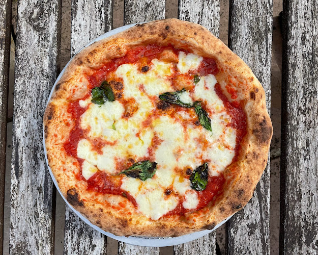 Reviews of Laura's Pizzas in Bristol - Pizza