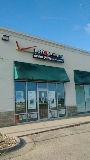 Cell Phone Store «Verizon Authorized Retailer - Wireless Zone», reviews and photos, 521 Industrial Ave b, Grinnell, IA 50112, USA