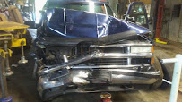 Henson's Collision - Photo 2 - Car repair in Syracuse, NY, Syracuse