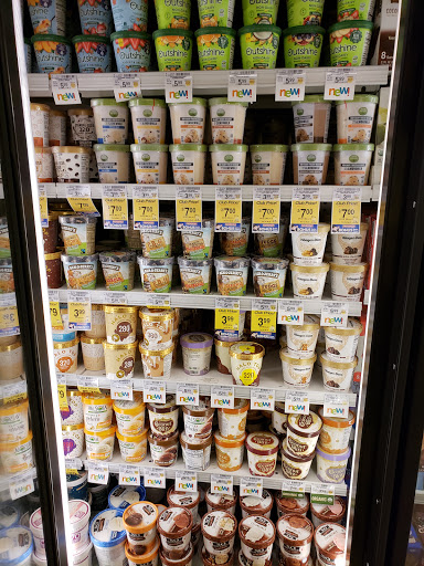 Grocery Store «Safeway», reviews and photos, 3800 W Happy Valley Rd, Glendale, AZ 85310, USA