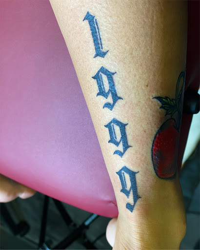 Tattoo Shop «ForeverTat2», reviews and photos, 2962 Pleasant Hill Rd, Kissimmee, FL 34746, USA