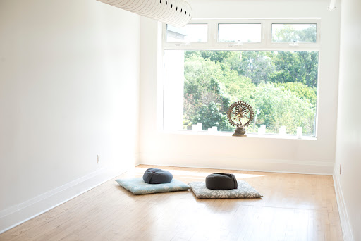 Yoga class centers in Toronto