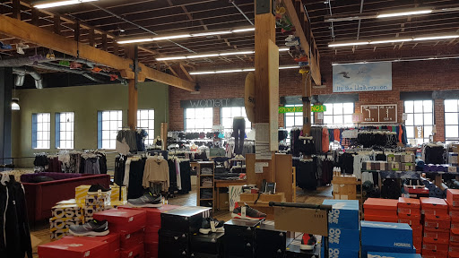 Sporting Goods Store «Sports Basement Bryant St.», reviews and photos, 1590 Bryant St, San Francisco, CA 94103, USA