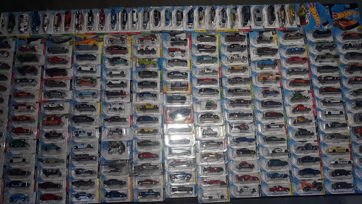 Discount Store «Dollar General», reviews and photos, 5101 White Ln, Bakersfield, CA 93309, USA