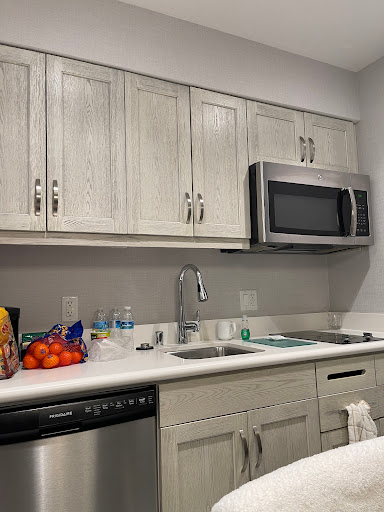Hampton Inn Long Beach Airport image