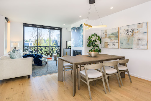 Mosaik Real Estate image