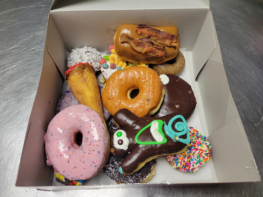 Donut Shop «Voodoo Doughnut Tres», reviews and photos, 20 E Broadway, Eugene, OR 97401, USA