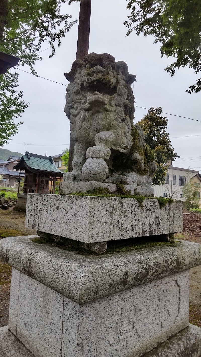 堂山神社