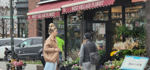 Florist «West Village Florist», reviews and photos, 70 Greenwich Ave, New York, NY 10011, USA