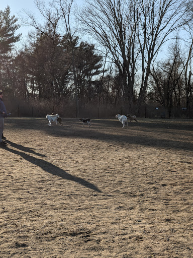 Dog Park «Portsmouth RI Dog Park», reviews and photos, 77 Bradford Ave, Portsmouth, RI 02871, USA