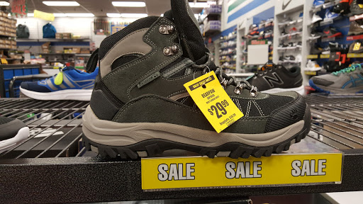 Sporting Goods Store «Big 5 Sporting Goods - Monterey Park», reviews and photos, 2062 S Atlantic Blvd, Monterey Park, CA 91754, USA