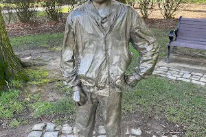 Beverly Cleary Sculpture Garden image