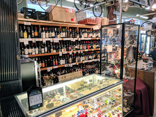 Wine Store «Assorted Table Wine Shoppe», reviews and photos, 224 E 7th St, Charlotte, NC 28202, USA