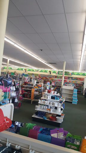 Dollar Store «Dollar Tree», reviews and photos, 4072 Lakeland Ave N, Robbinsdale, MN 55422, USA
