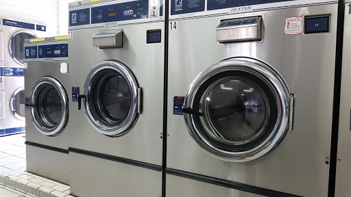 Laundromat «Discount Coin Laundry», reviews and photos, 103 S Parsons Ave, Brandon, FL 33511, USA