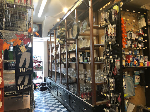 Hardware Store «Fredericksen Hardware & Paint», reviews and photos, 3029 Fillmore St, San Francisco, CA 94123, USA