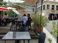 Atmosphère du Restaurant français Cafe de France à Lacoste - n°14