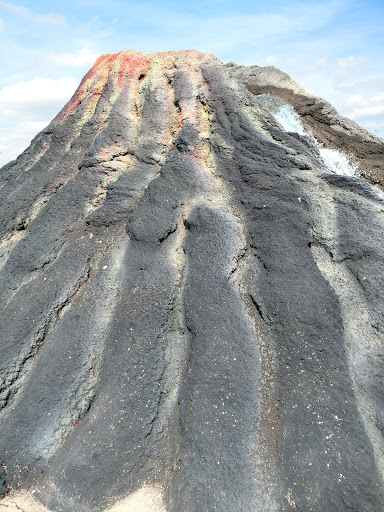 Amusement Park «Volcano Falls Adventure Park», reviews and photos, 7602 Rock Valley Pkwy, Loves Park, IL 61111, USA