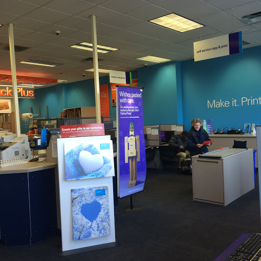 Print Shop «FedEx Office Print & Ship Center», reviews and photos, 715 D St SE, Washington, DC 20003, USA