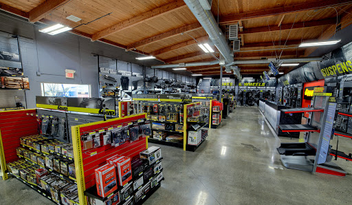 Truck Accessories Store «4 Wheel Parts - Santa Rosa, CA», reviews and photos, 3403 Santa Rosa Ave, Santa Rosa, CA 95407, USA