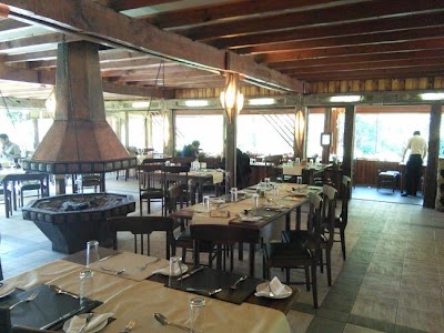 Photos of Termas Co&ntilde;aripe