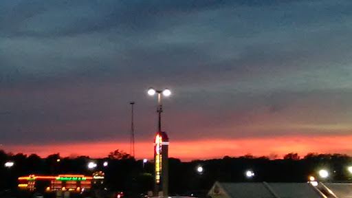 Grocery Store «Kroger», reviews and photos, 120 S Memorial Dr, New Castle, IN 47362, USA