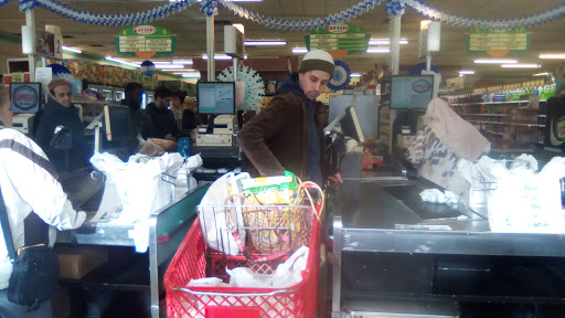 Grocery Store «Supreme Shop n Bag», reviews and photos, 4301 Walnut St, Philadelphia, PA 19104, USA