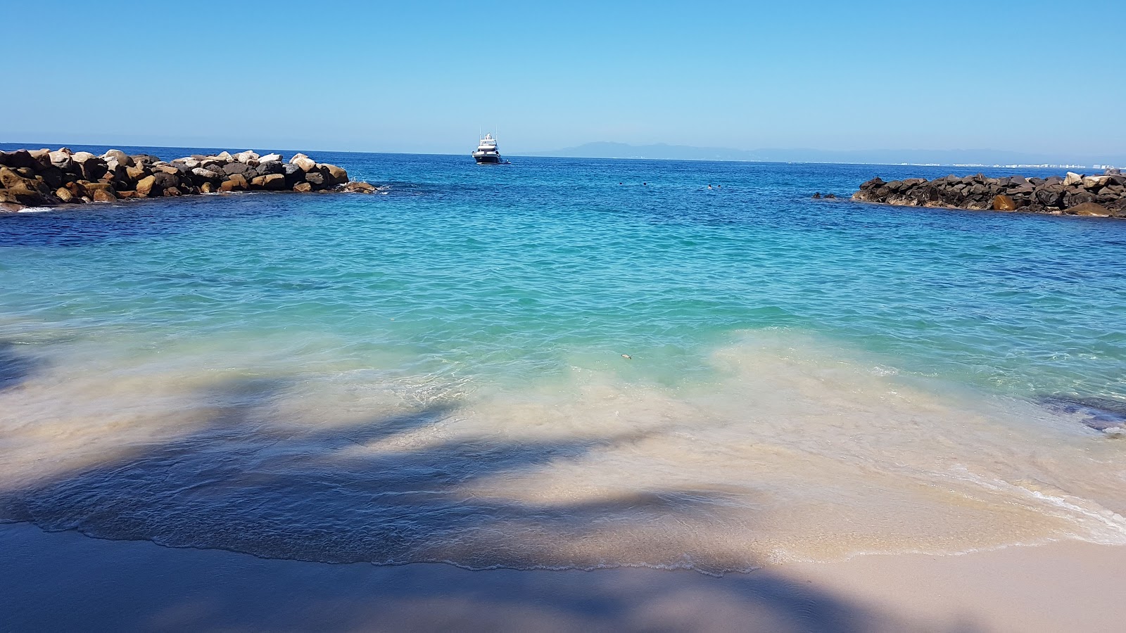 Photo of Garza Blanca II beach resort area