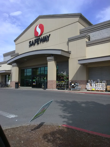Grocery Store «Safeway», reviews and photos, 1540 Main St, Sweet Home, OR 97386, USA