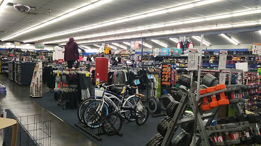 Sporting Goods Store «Big 5 Sporting Goods», reviews and photos, 921 E Southern Ave, Tempe, AZ 85282, USA