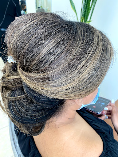 Beauty Salon «New Beverly Hills Hair Salon», reviews and photos, 8127 Lefferts Blvd, Kew Gardens, NY 11415, USA