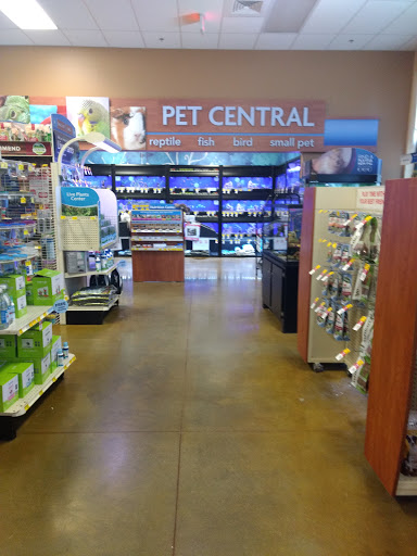 Pet Supply Store «PetSmart», reviews and photos, 3670 Von Schilling Dr, Hampton, VA 23666, USA