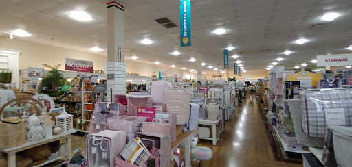 Department Store «HomeGoods», reviews and photos, 1065 Hanes Mall Blvd, Winston-Salem, NC 27103, USA