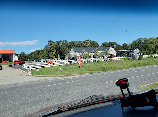 Sudzy Malone Car Wash en Powhatan